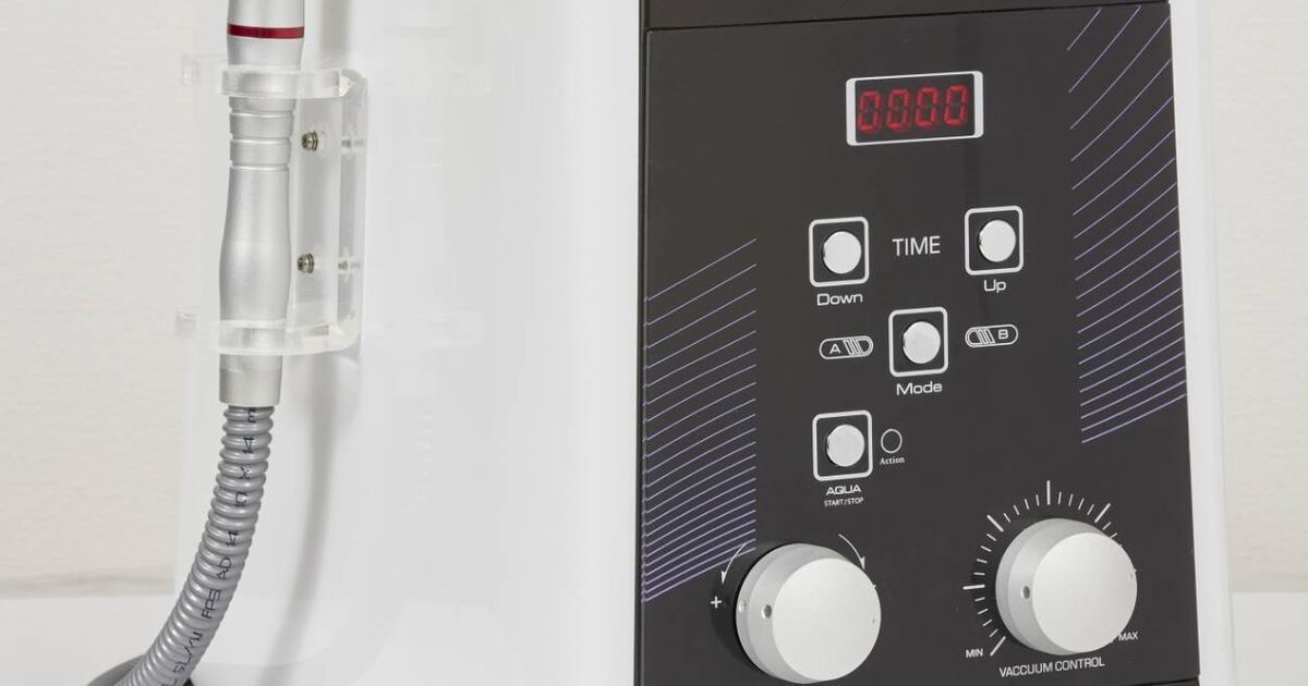 AQUA ELLA ハイドロフェイシャル　美容液ピーリング